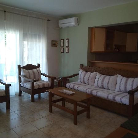 Αμυγδαλιές 33 Μύρινα Villa Buitenkant foto