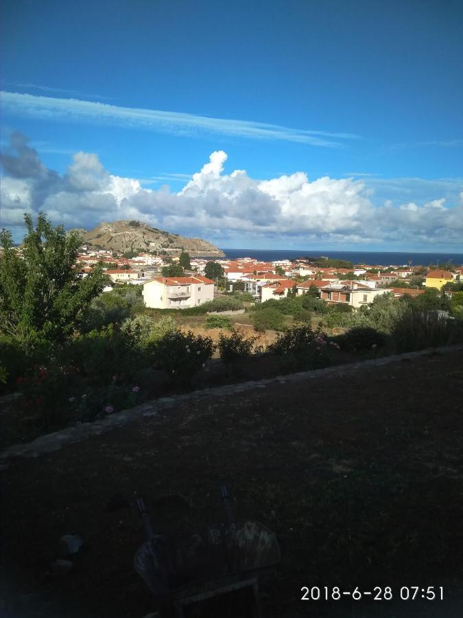 Αμυγδαλιές 33 Μύρινα Villa Buitenkant foto