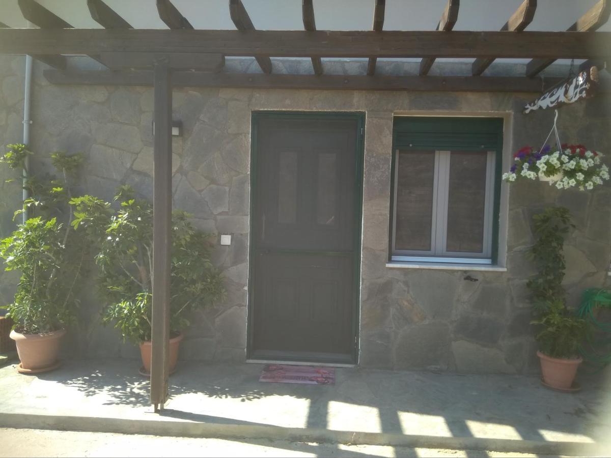 Αμυγδαλιές 33 Μύρινα Villa Buitenkant foto