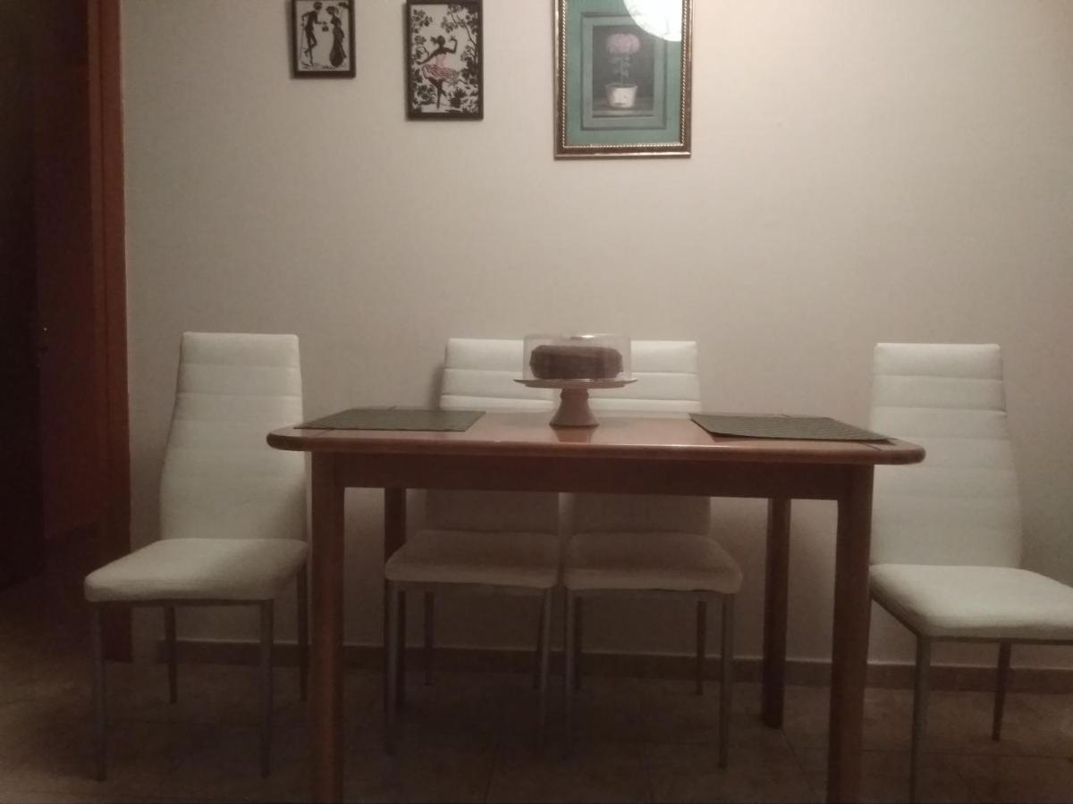 Αμυγδαλιές 33 Μύρινα Villa Buitenkant foto