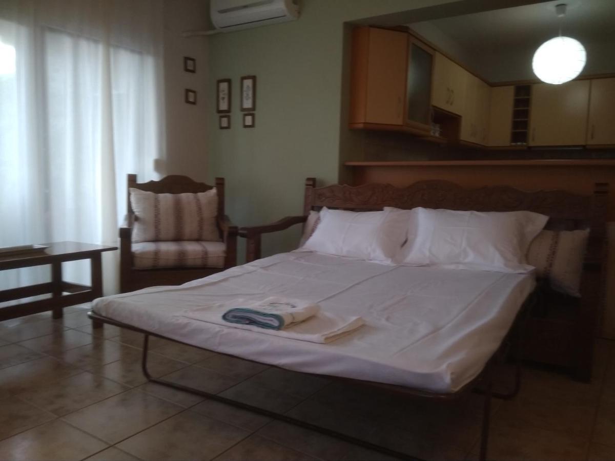 Αμυγδαλιές 33 Μύρινα Villa Buitenkant foto